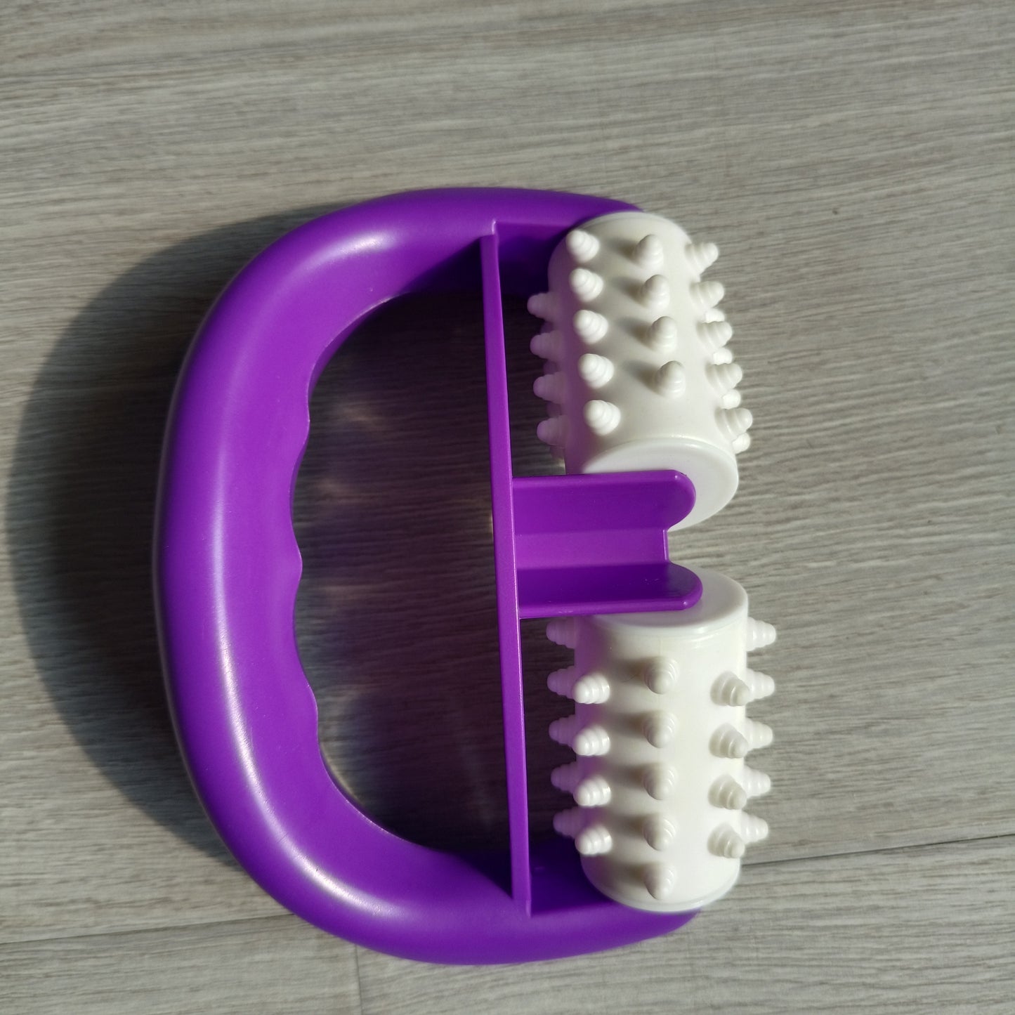 Electroplated D-Shaped Massager - Full Body Muscle Relief, Portable & Durable, No Batteries Required