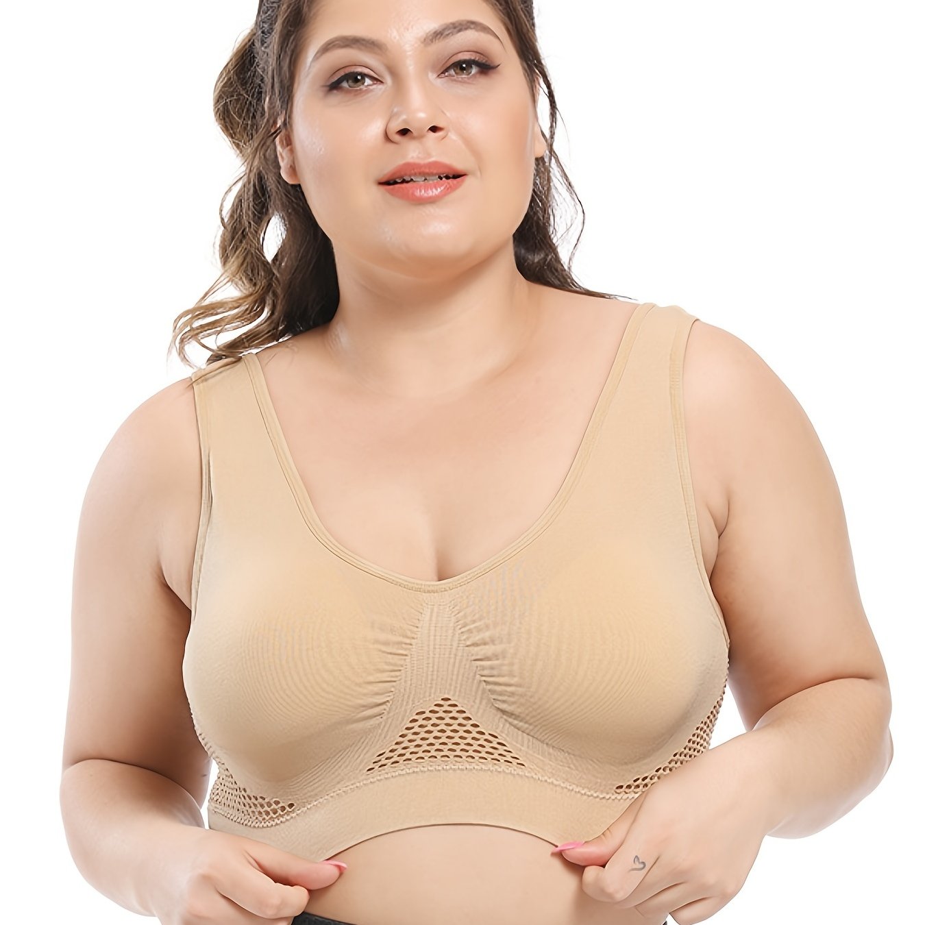 Seamless Plus Size Sports Bra for Women with Removable Pads Breathable Mesh Fabric, Push-Up Fit Vest Style