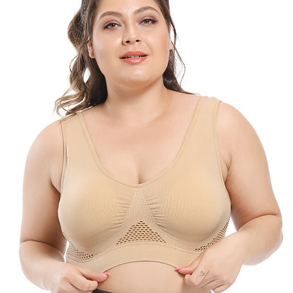 Seamless Plus Size Sports Bra for Women with Removable Pads Breathable Mesh Fabric, Push-Up Fit Vest Style